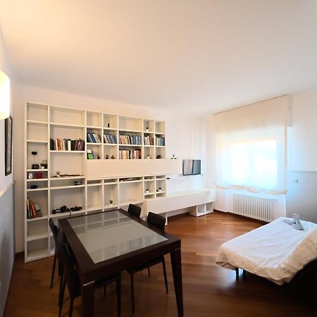 Almacasa A Modern Homeholiday La Spezia Eksteriør billede