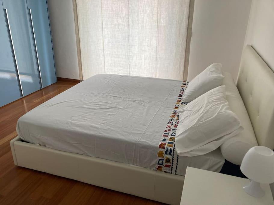 Almacasa A Modern Homeholiday La Spezia Eksteriør billede